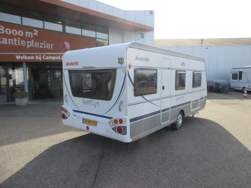 Dethleffs Camper 500 DB ZEE VAN RUIMTE - EN MOVER  foto: 16