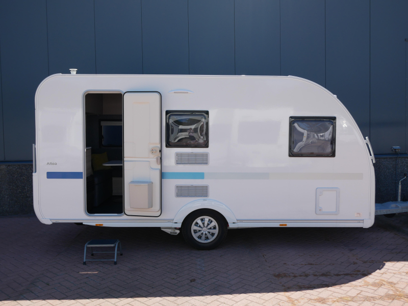 Adria Altea 432 PX Incl. mover en voortent  foto: 1