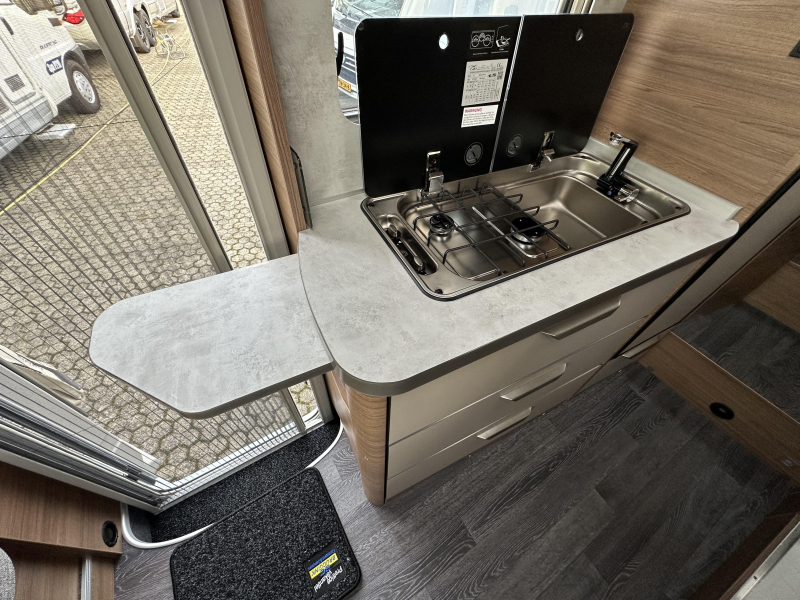 Knaus Van I 650 MEG AUTOMAAT COMPACT 180 PK  foto: 9