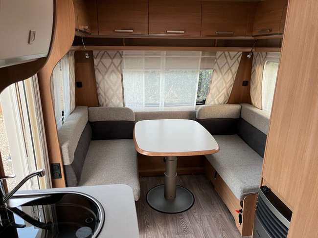 Fendt 465 Saphir Tg Enkele bedden, Mover, Airco Topstaat! 2021 foto: 5
