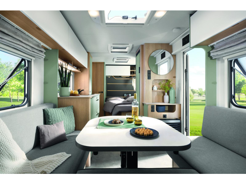LMC Style 440 D model 2027, fransbed 