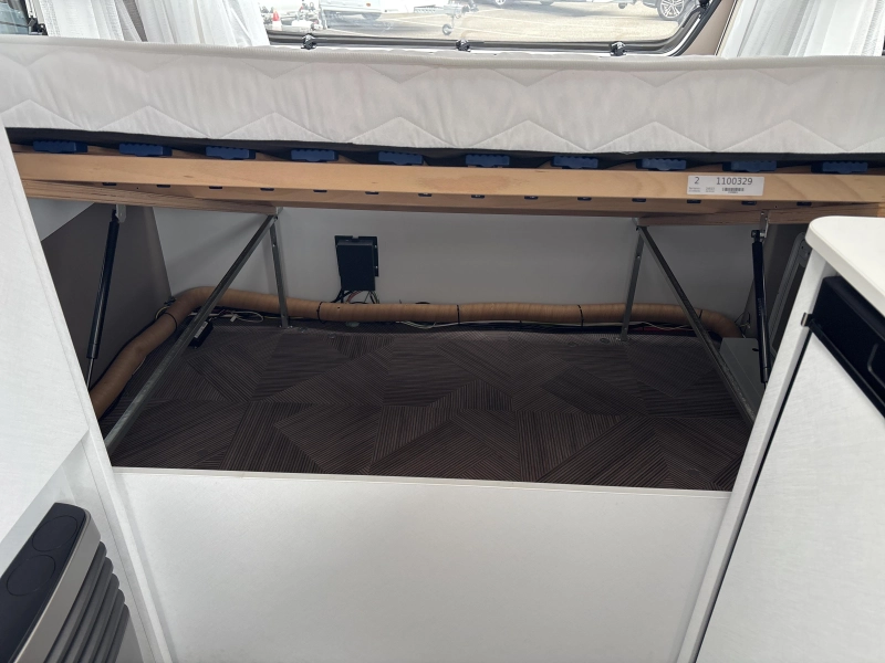 Dethleffs C'Go 415 QL NIEUWSTAAT EN NIEUWE TENT  foto: 6
