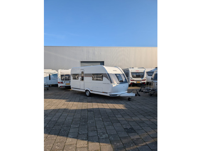 Hobby Excellent 460 UFE Edition foto: 2