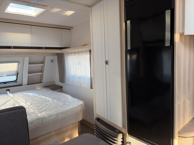 Hobby De Luxe 460 SFF Model 2027  foto: 4