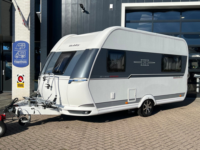 Hobby De Luxe Edition Silver 440 SF Mover, Fietsenrek, Luifel  foto: 5