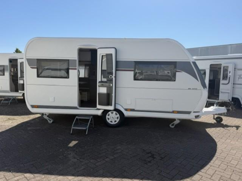 Hobby De Luxe 460 UFE 1500 kg  foto: 2