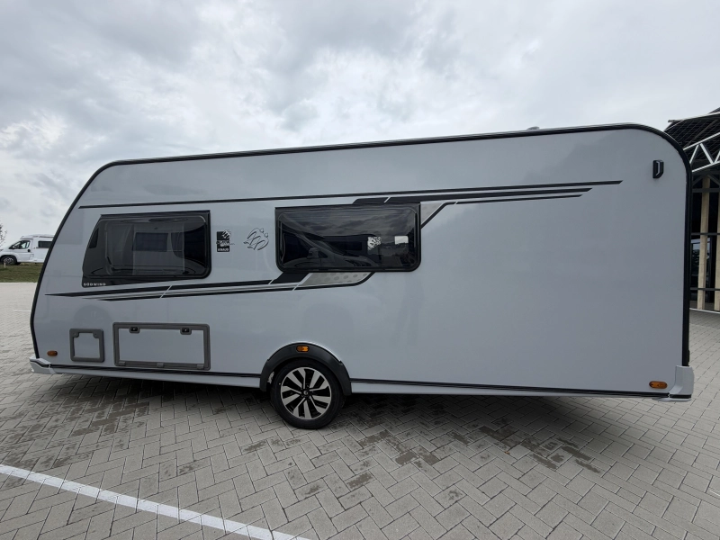 Knaus Sudwind Black Selection 540 FDK stapelbed / fransbed  foto: 4