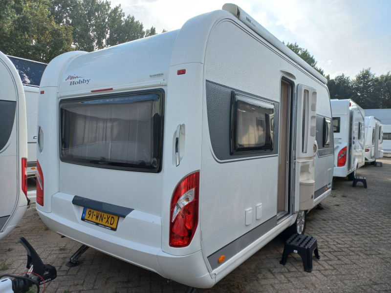 Hobby De Luxe Edition 460 UFE cassetteluifel-mover 
