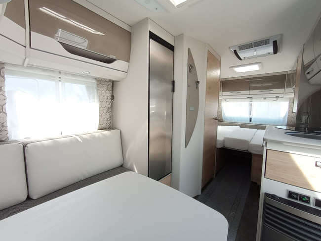 Dethleffs Nomad Avantgarde 460 EL foto: 10