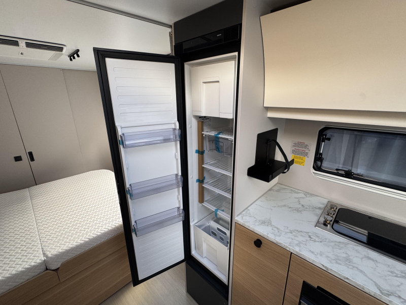 Adria Adora 613 UT Alde verwarming  foto: 12