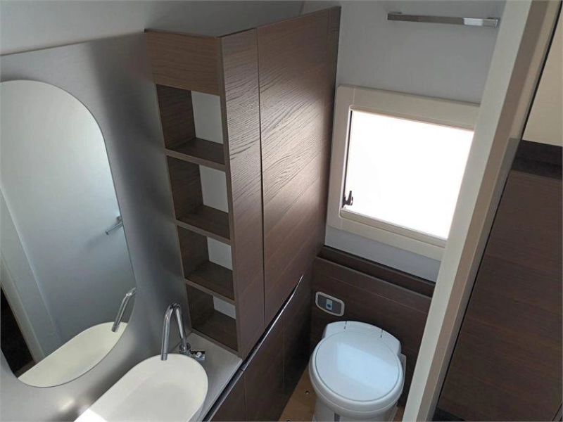 Adria Alpina 663 HT  foto: 13