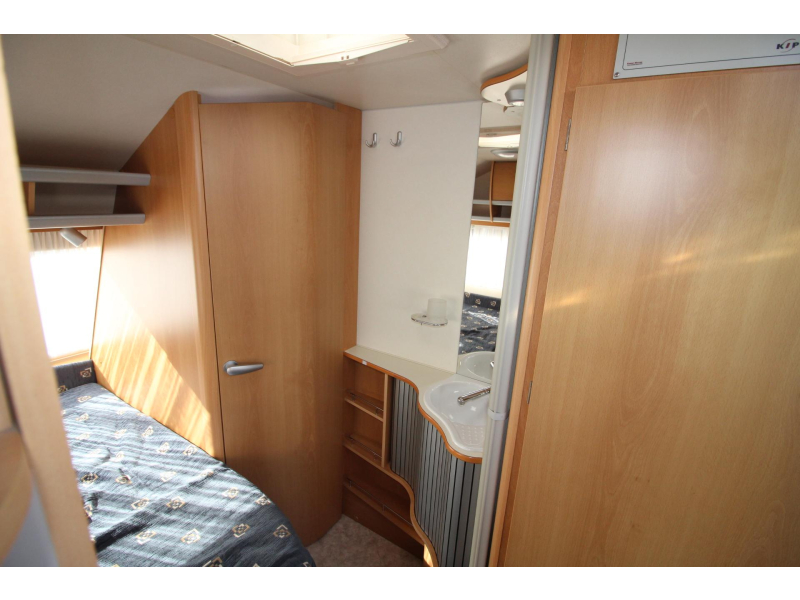 Kip Navigator 44 TDB Vloerverw Mover, Voortent  foto: 9