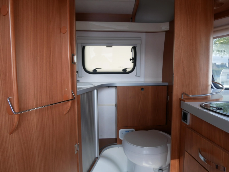Eriba Touring Triton 420 Mover, fietsendrager  foto: 9