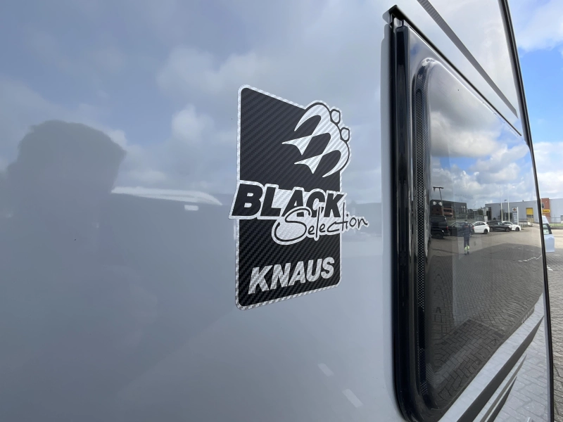 Knaus Sudwind Black Selection 460 EU MOVER-THULE LUIFEL-VLOERV 