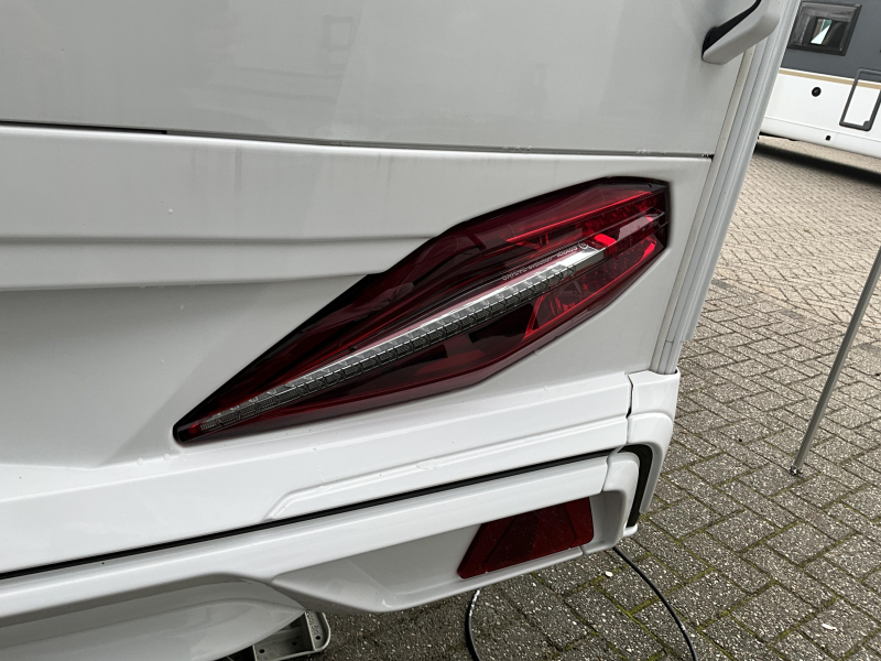 Knaus Sport E-Power Selection 420 QD AIRCO-LEVELSSYTEEM-LUIFEL  foto: 17