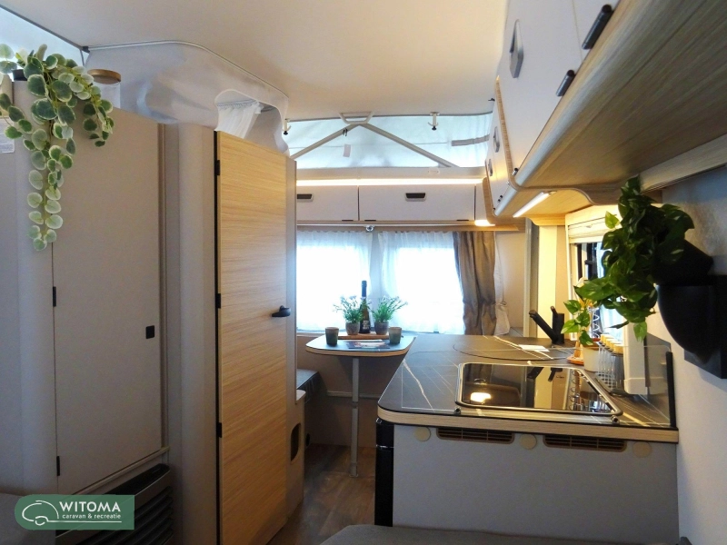 Eriba Touring 542 Nu met gratis mover  foto: 9