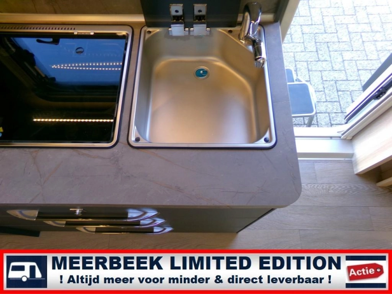 Hobby De Luxe 490 KMF 2027 NIEUWSTE MODEL !  foto: 13