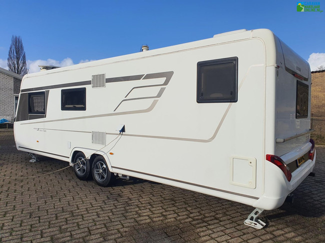 Eriba Nova S 690