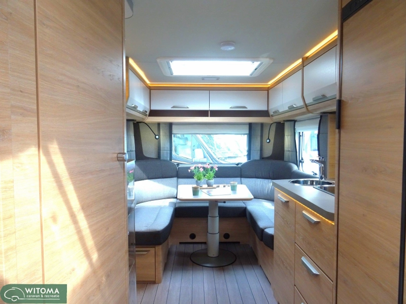 Knaus Sudwind Black Selection 500 FU 50 jaar Witoma voordeel! 