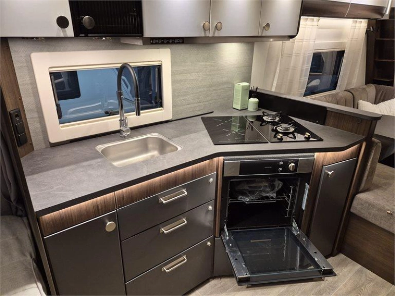 Polar Blackline 590 FWL  foto: 5