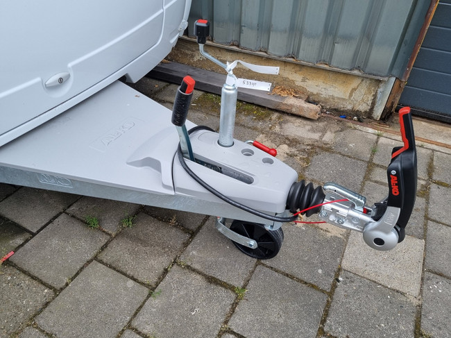 Bürstner Premio 460 TL foto: 3