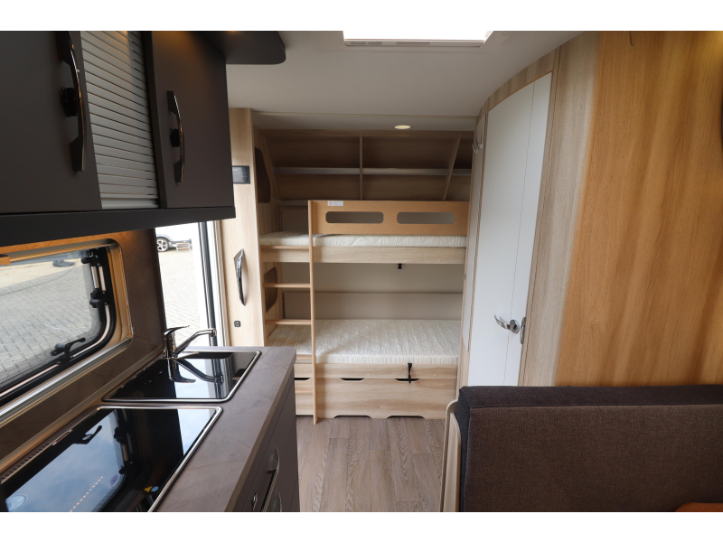 Hobby De Luxe 490 KMF MODEL 2027 - 935  foto: 17