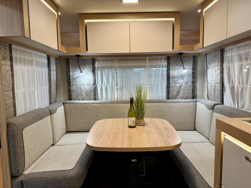 Knaus Sport 450 FU Actiemodel  foto: 11
