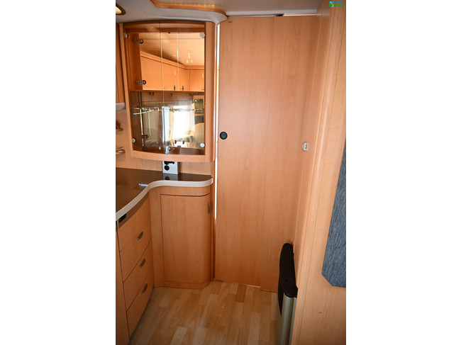 Hobby De Luxe 460UFe foto: 18