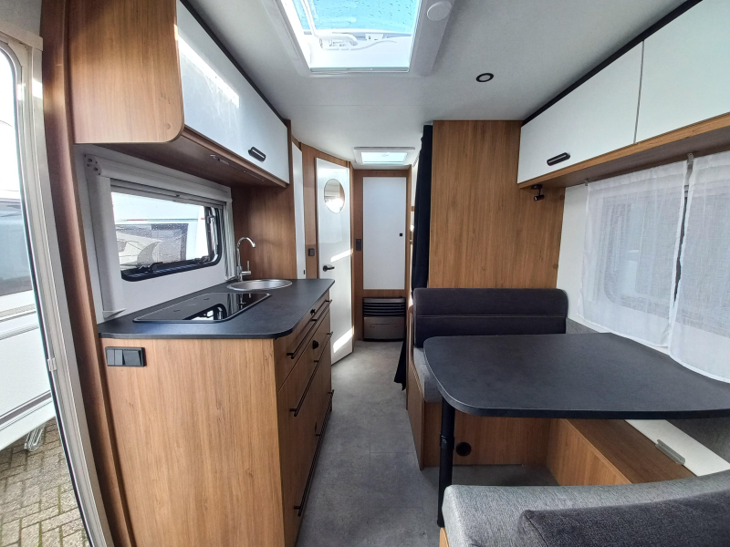 Caravelair Alba 496 Pack Ambition + Look  foto: 5