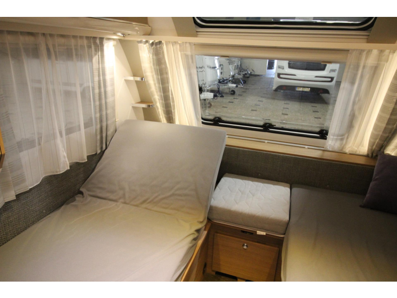 Adria Adora 472 LU Thule1200,Mover,Fietsenre  foto: 10