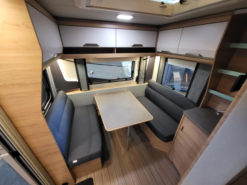 Knaus Sudwind Black Selection 460 EU super compleet af fabriek  foto: 8