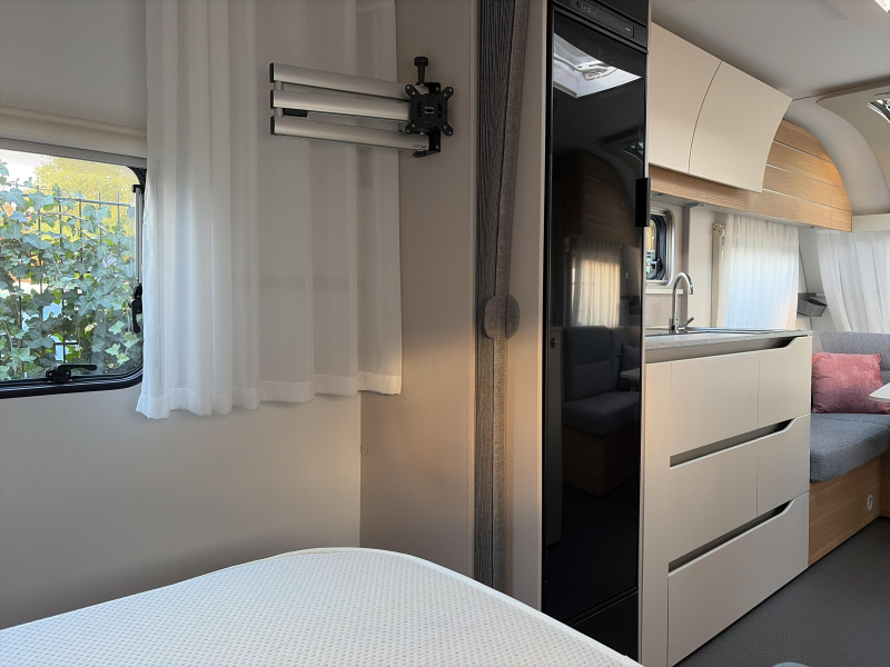 Adria Adora 613 UL Mover/Airco/Vloerverw.  foto: 7