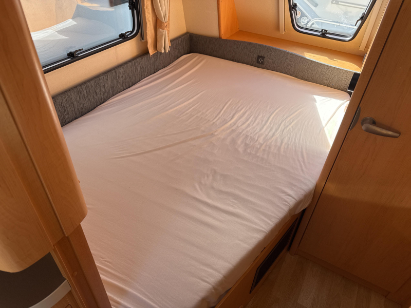 Hobby De Luxe 460 UFE Mover/Voortent/Fietsdr. 