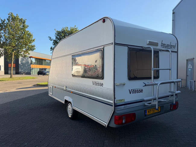 Beyerland Vitesse 400 DV Vastbed,FaceToFace,Topindeling! foto: 3