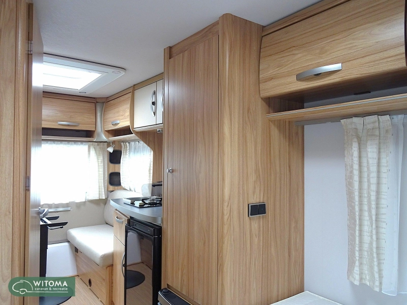Eriba Nova Light 470 mover vloerverwarming ETC  foto: 5