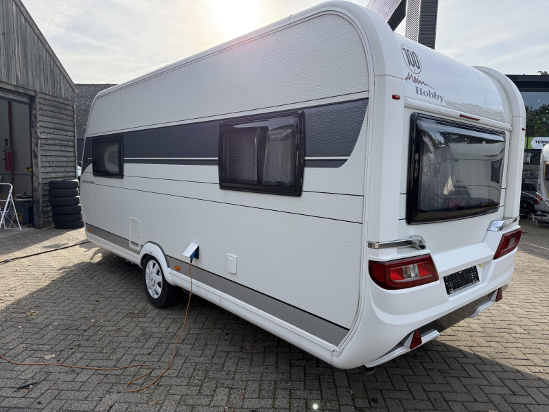 Hobby De Luxe Edition 495 UL 2 BEDDEN MOVER LUIFEL TOP 