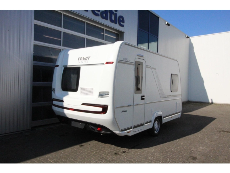 Fendt Apero Activ 390 FH Frans bed & eindkeuken! 