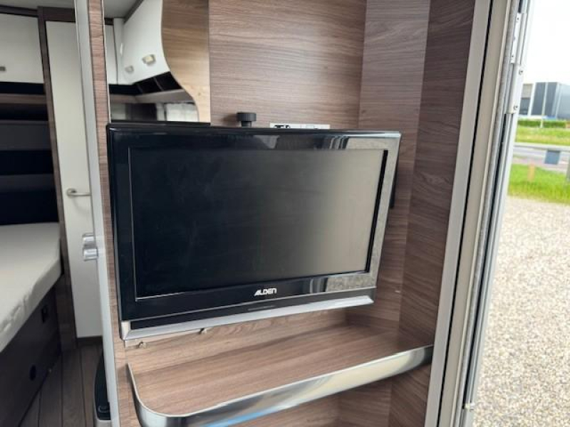 Knaus Sport Silver Selection 500 FU mover nieuwe thule luifel  foto: 13