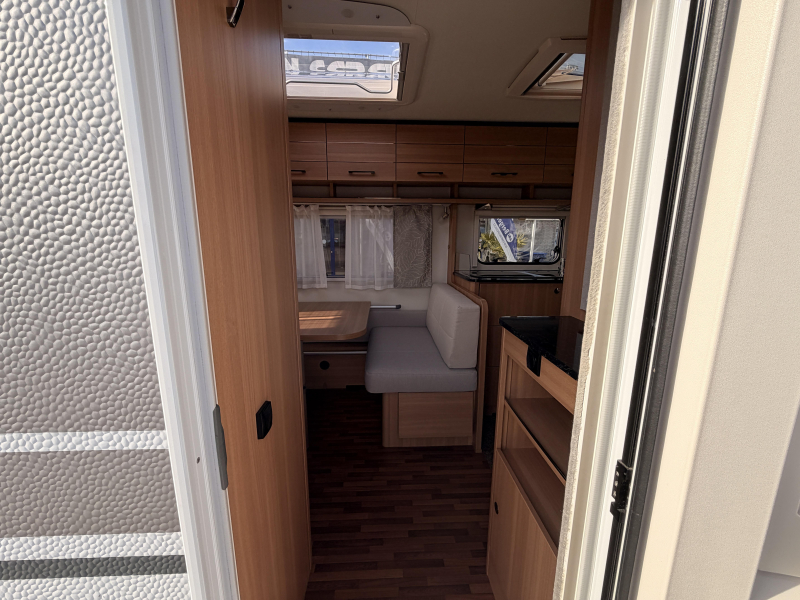LMC Style 410 D Mover+Luifel+Fiets+Voort  foto: 4