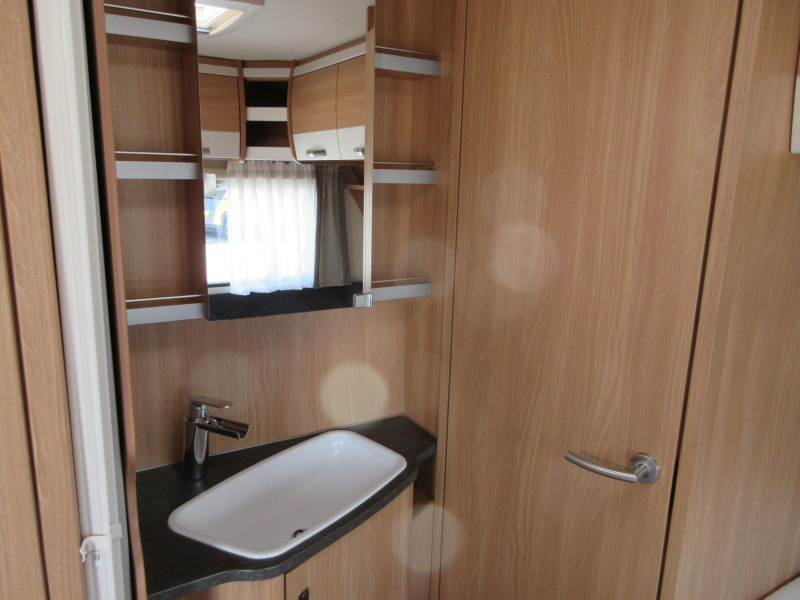 Knaus Sudwind Silver Selection 500 FU NETJES, RUIM, COMPLEET  foto: 17