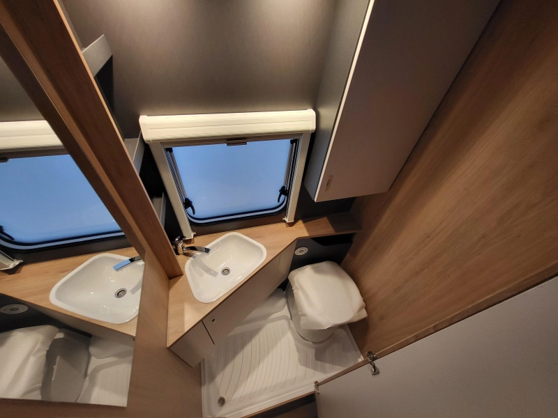 Knaus Sport Platinum 420 QD 2027 model  foto: 6