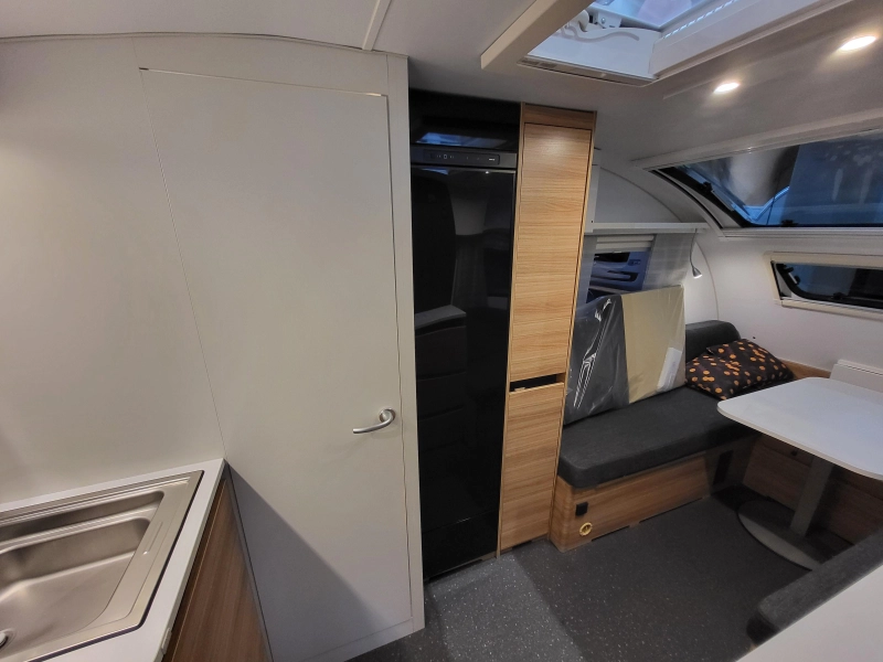 Adria Action 391 LH zeer netjes en compleet  foto: 10