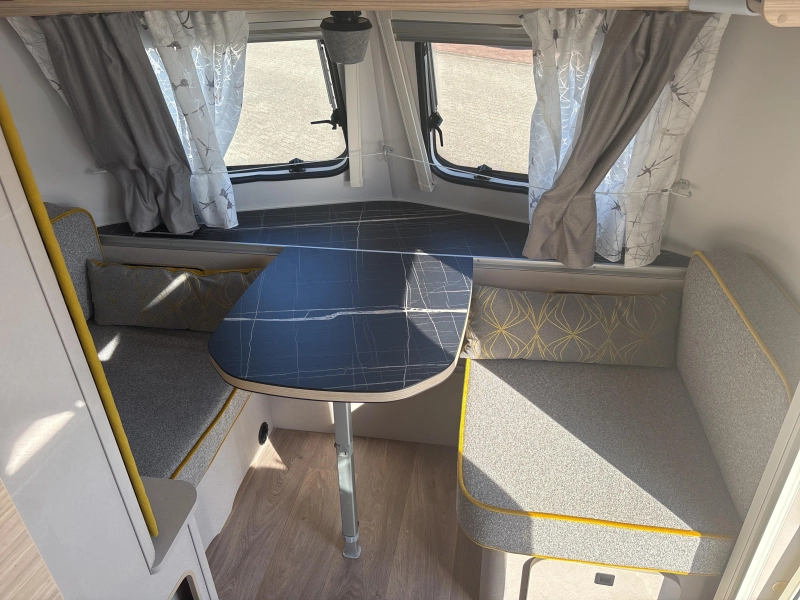 Eriba Touring 542 Nugget Gold incl. mover  foto: 10
