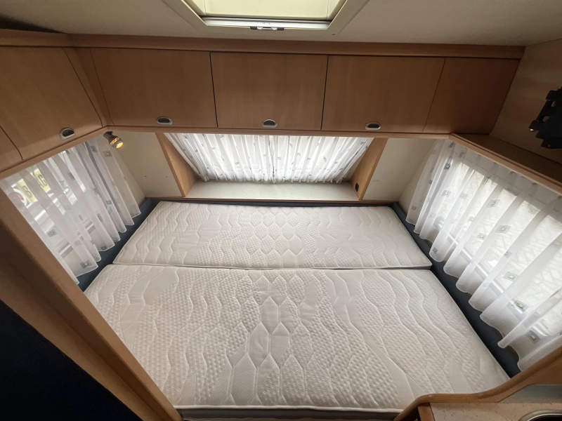 Hobby De luxe Easy 440 VOORTENT-MOVER  foto: 9