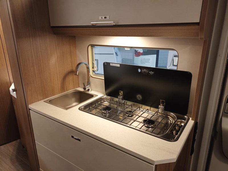 Tabbert Cazadora 490 TD  foto: 5