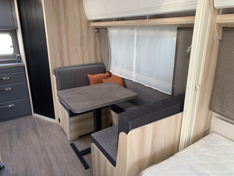 Hobby De Luxe 460 SL Model 2026 