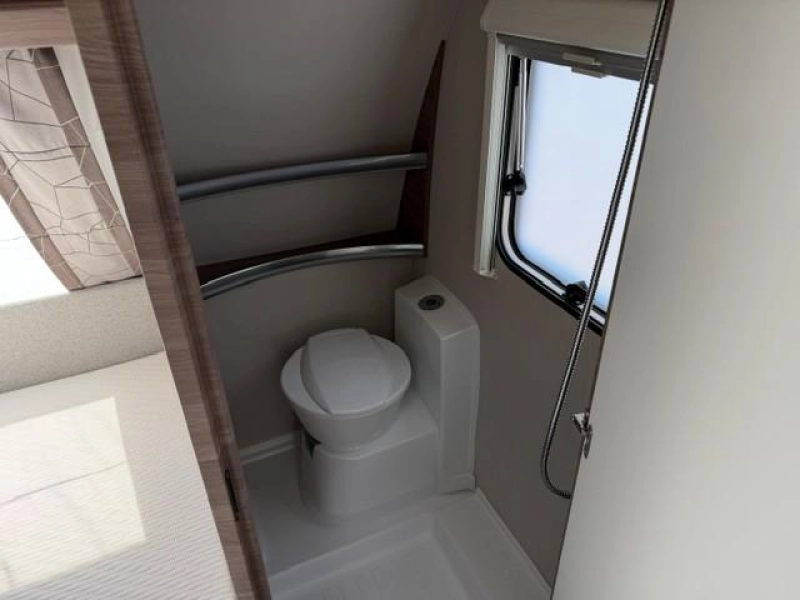 Knaus Sport Silver Selection 450 FU MOVER/LUIFEL/FIETSENREK  foto: 10