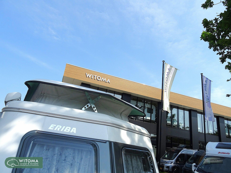 Eriba Touring Urban 542 over complete uitvoering  foto: 21