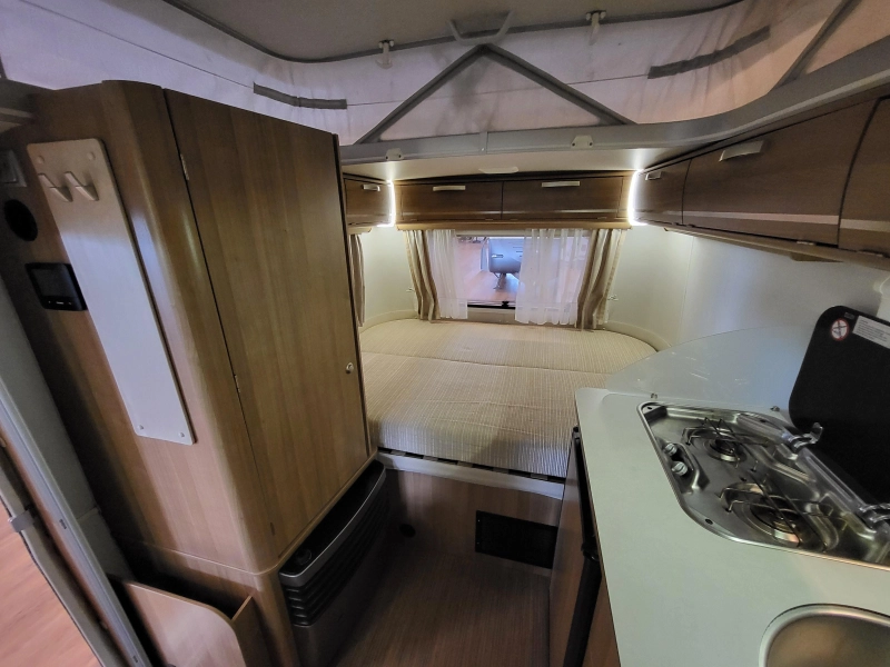 Eriba Touring 310 super compleet en netjes  foto: 7