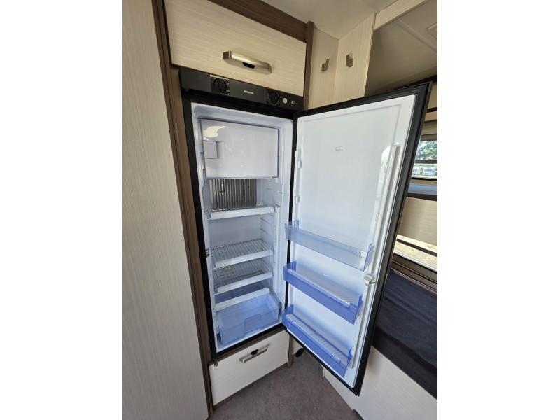 Knaus Lifestyle 550 LK Lounge & Stapelbed  foto: 11